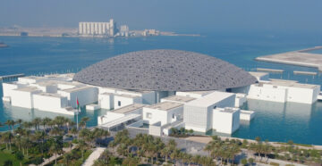 Лувр Абу-Даби — крупнейший художественный музей ОАЭ
