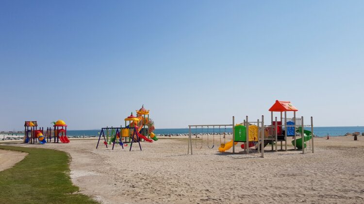 Пляж Al Hudayriat Island Beach