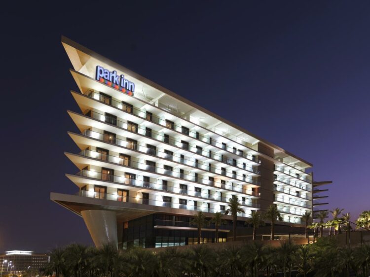 Отель Park Inn by Radisson Abu Dhabi Yas Island 