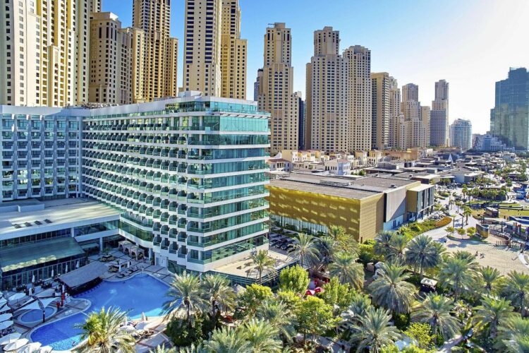 Отели ОАЭ взимают депозит