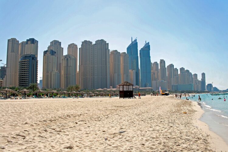 Пляжи района Дубай Марина