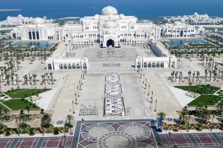 Президентский дворец в Абу-Даби сверху
