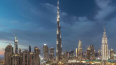 Бурдж-Халифа в Дубае — самое высокое здание в мире