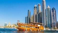 Лучшие морские прогулки и экскурсии в Дубае в 2023 году
