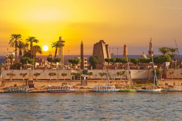 Вы сейчас просматриваете В Египте появилась официальная горячая линия, куда туристы могут обратиться за помощью