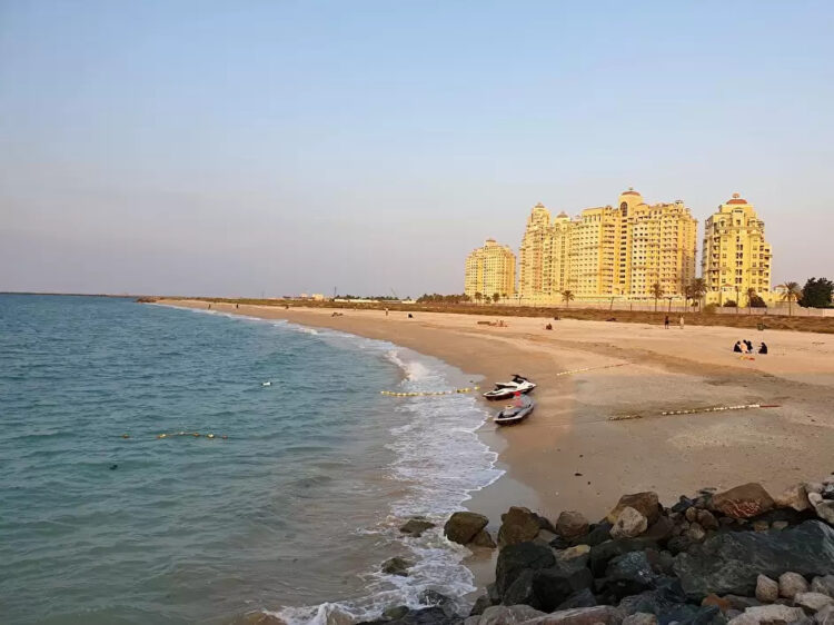 пляж Аль Джазира
