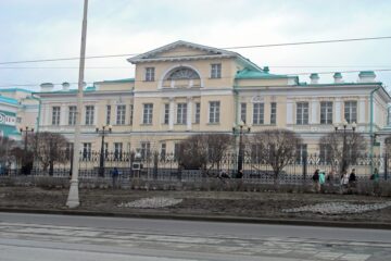 Вы сейчас просматриваете Музей истории камнерезного и ювелирного искусства в Екатеринбурге