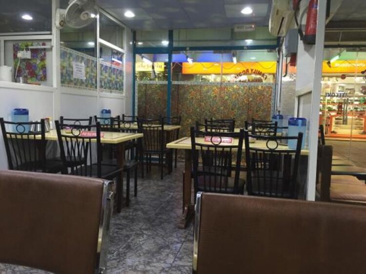 В ресторане Geetar в Шардже 
