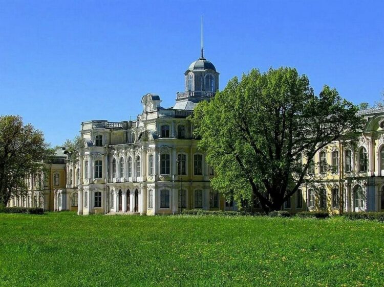 Дворец князя Николая Николаевича
