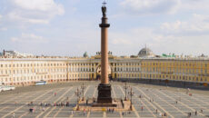 Александровская колонна в Санкт-Петербурге Александровская колонна в Санкт-Петербурге
