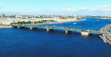 Литейный мост в Санкт-Петербурге