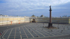 Дворцовая площадь в Санкт-Петербурге