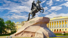 Памятник «Медный всадник» в Санкт-Петербурге