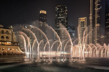 Вы сейчас просматриваете Самый известный фонтан Дубая открылся после реконструкции