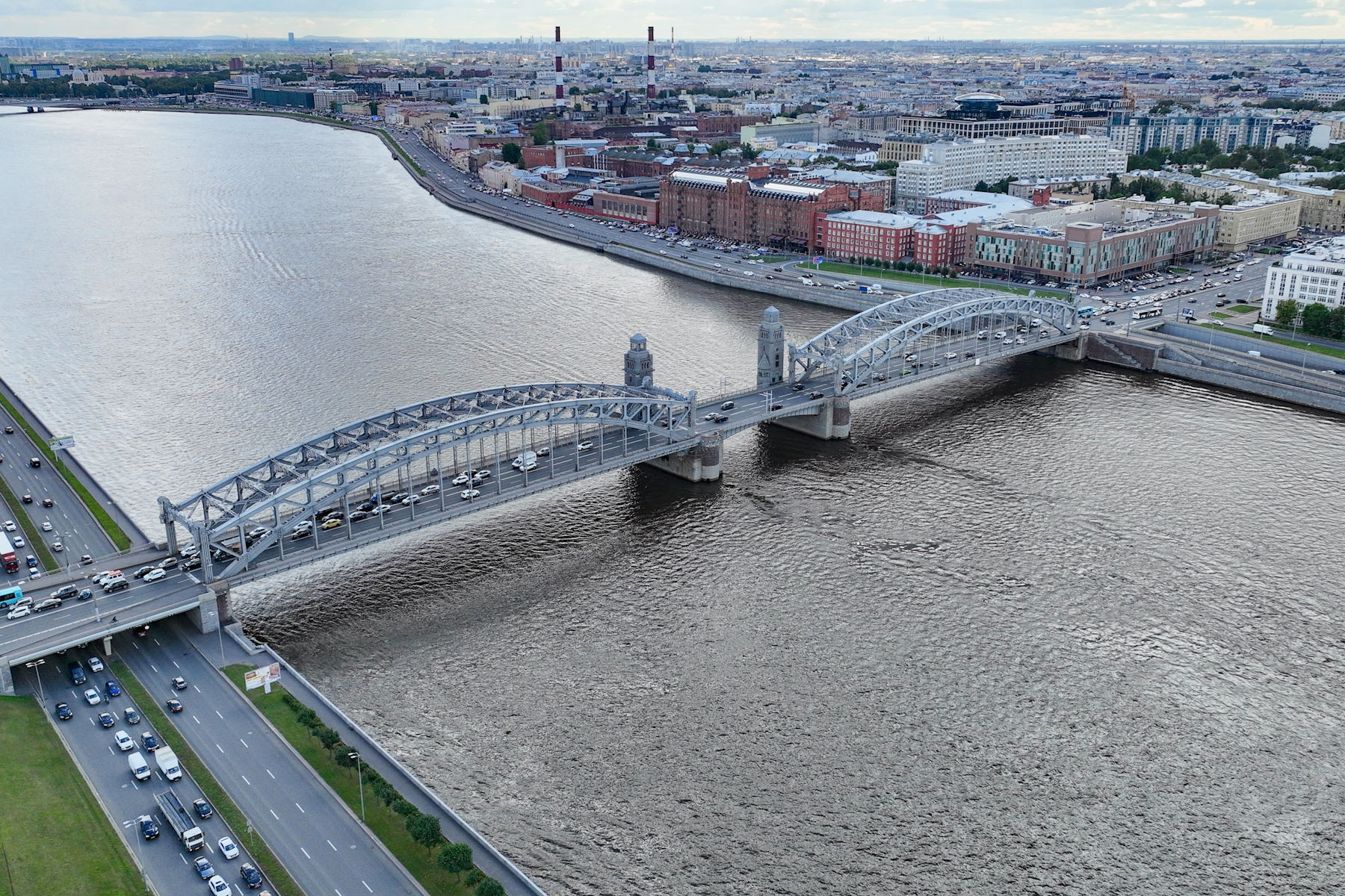 Большеохтинский мост в Санкт-Петербурге