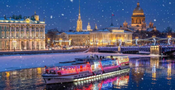 Зимние прогулки по Неве: Петербург открывает туристическую навигацию в холодный сезон
