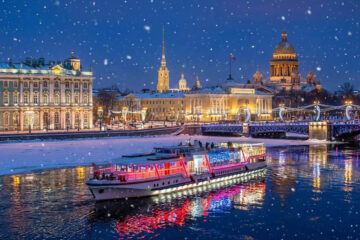 Вы сейчас просматриваете Зимние прогулки по Неве: Петербург открывает туристическую навигацию в холодный сезон