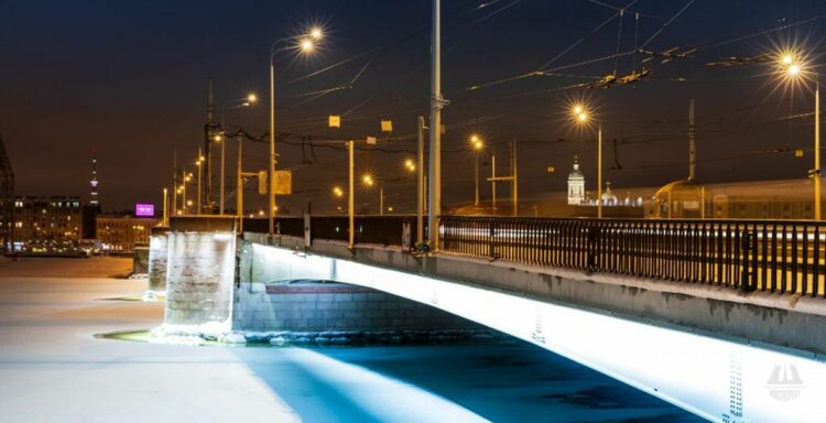 Тучков мост зимой