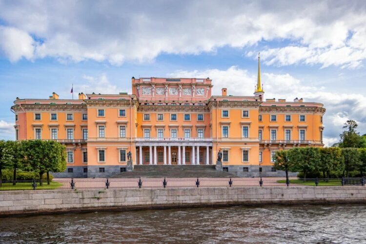 Архитектура Михайловского замка