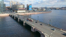 Сампсониевский мост в Санкт-Петербурге